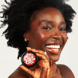 Tinted sunscreen blends to all skin types